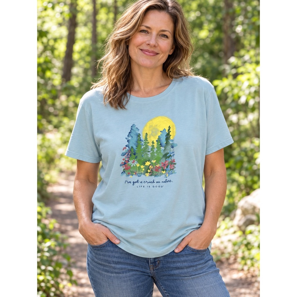 Life is Good Crush On Nature Crusher Tee Light Blue XL S21-W1890